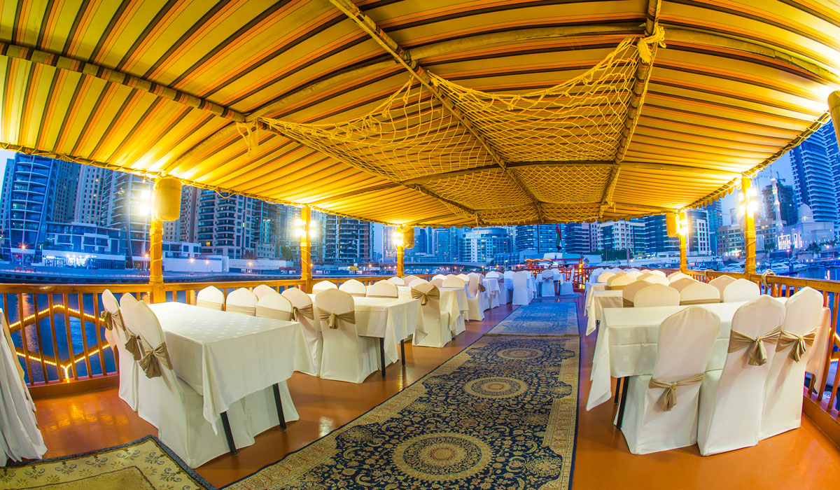 Dhow Dinner Cruise in Marina Canal with Live Entertainment